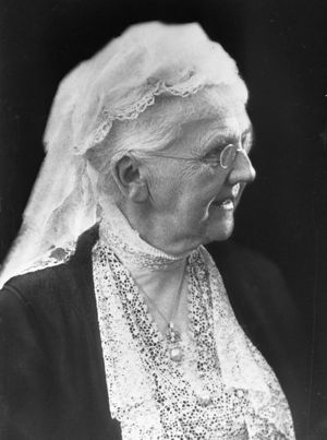 QueenIsabel(old).jpg