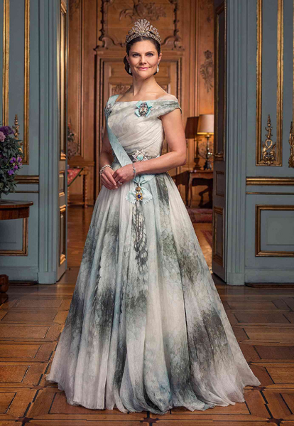 File:Catherine of Byfair.png