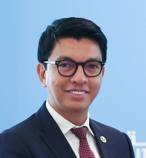 Sasuke Minatozaki.png